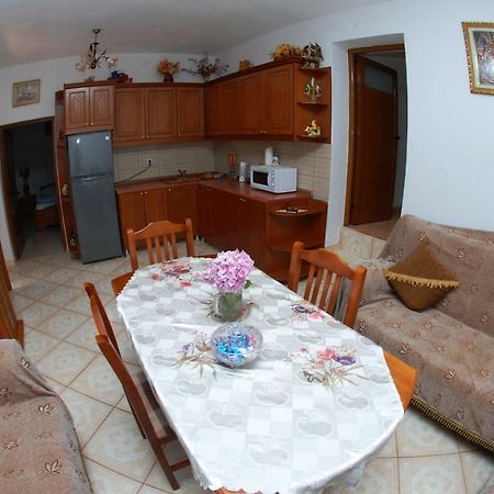 Appartement Vila Ronaldo à Ksamil Extérieur photo