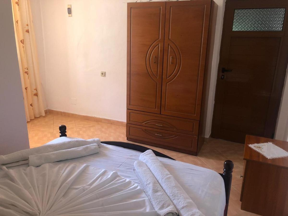 Appartement Vila Ronaldo à Ksamil Extérieur photo