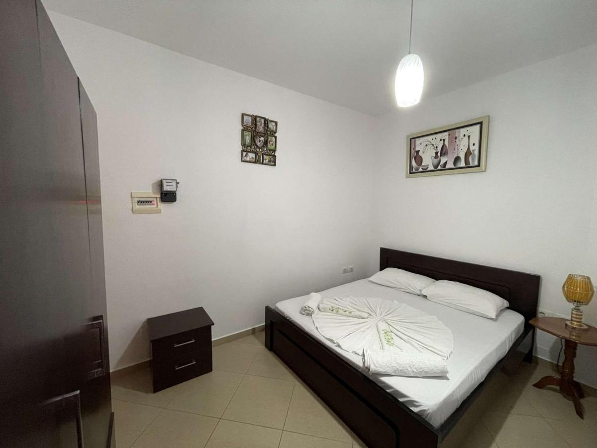 Appartement Vila Ronaldo à Ksamil Extérieur photo