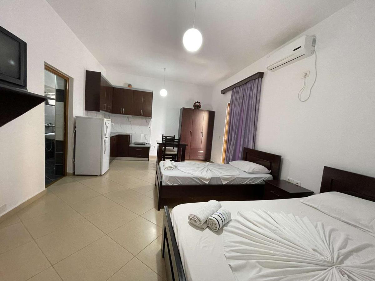 Appartement Vila Ronaldo à Ksamil Extérieur photo
