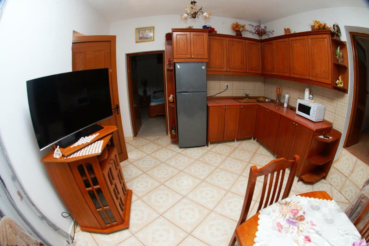 Appartement Vila Ronaldo à Ksamil Extérieur photo